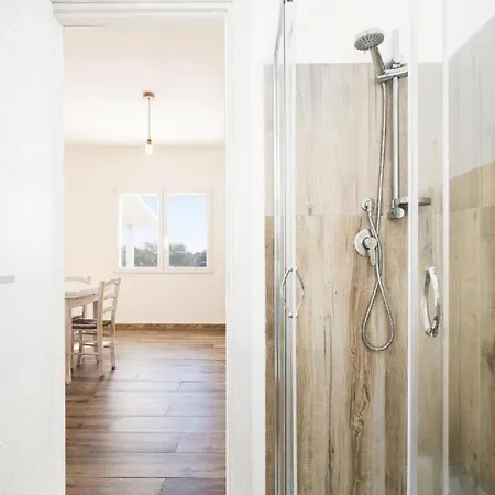 Casa Tonzi オロゼーイ